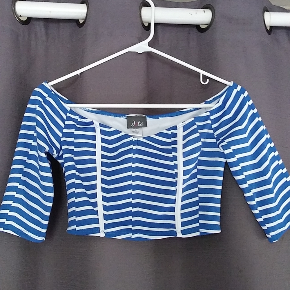 Blue and white strips crop top